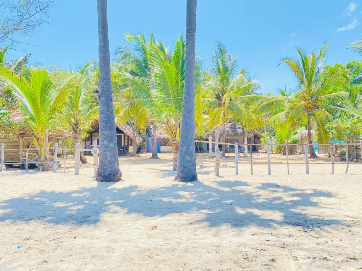 Air Lush Beach Cabanas อารูกัมเบย์ ภายนอก รูปภาพ
